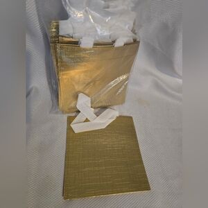 🥳 24 8×8 Party Favor Bags